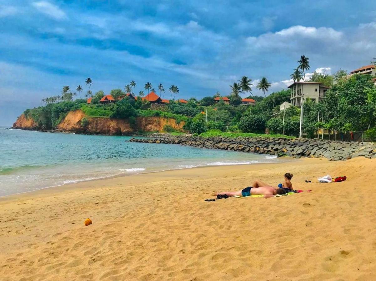 Freedom192 Hotel Weligama Luaran gambar