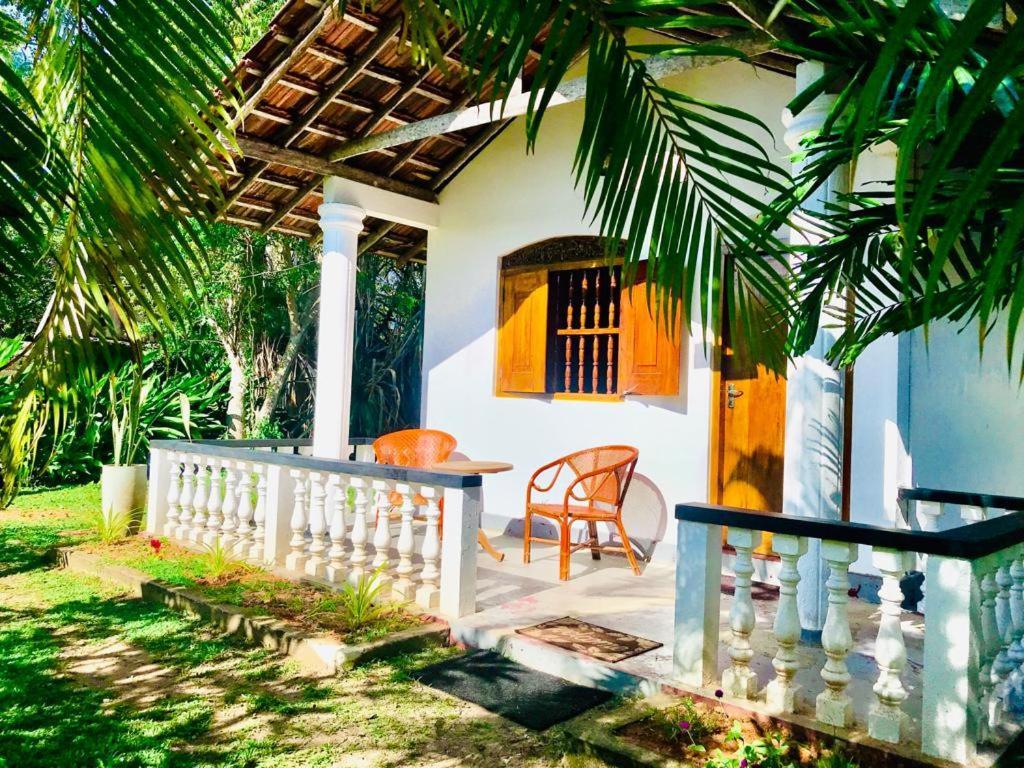 Freedom192 Hotel Weligama Luaran gambar
