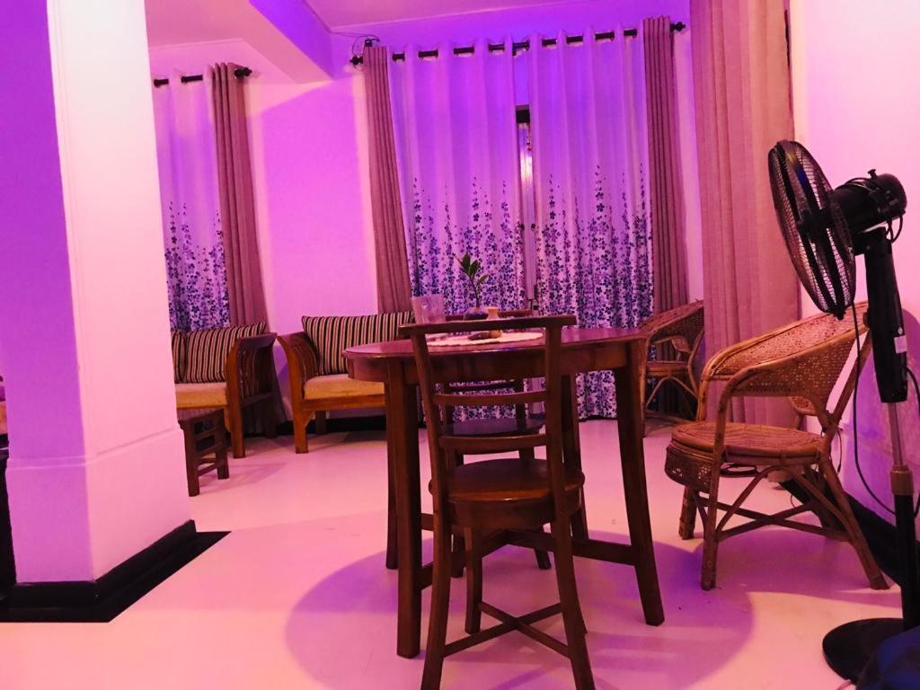 Freedom192 Hotel Weligama Luaran gambar