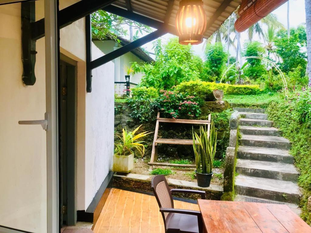 Freedom192 Hotel Weligama Luaran gambar