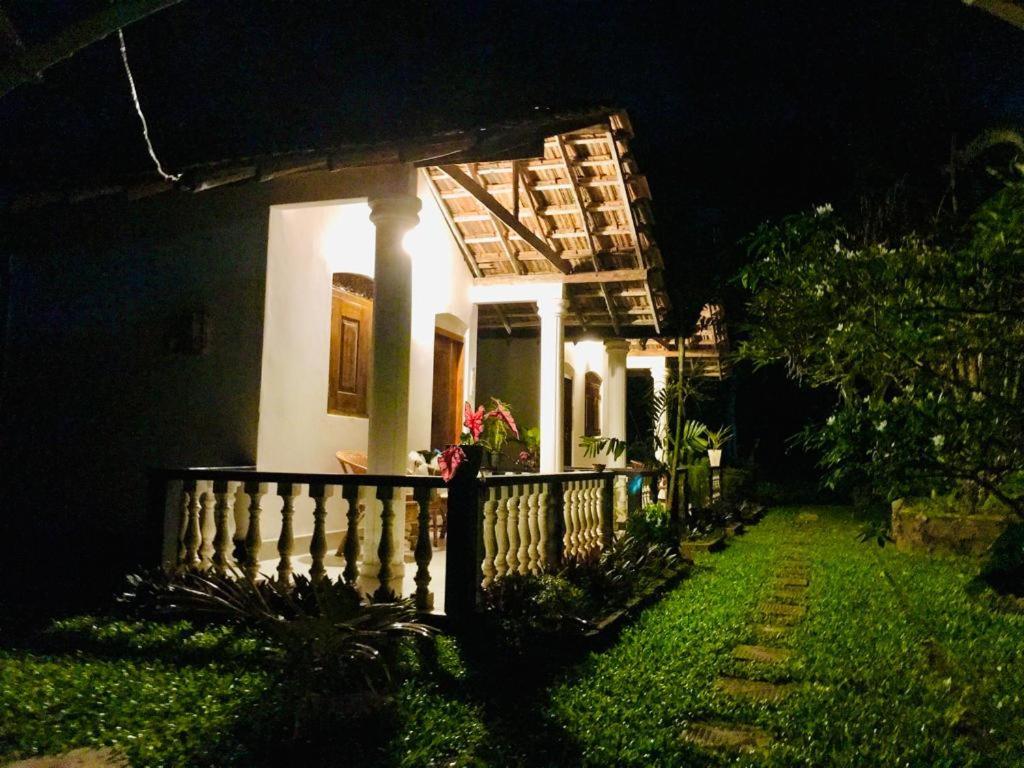Freedom192 Hotel Weligama Bilik gambar