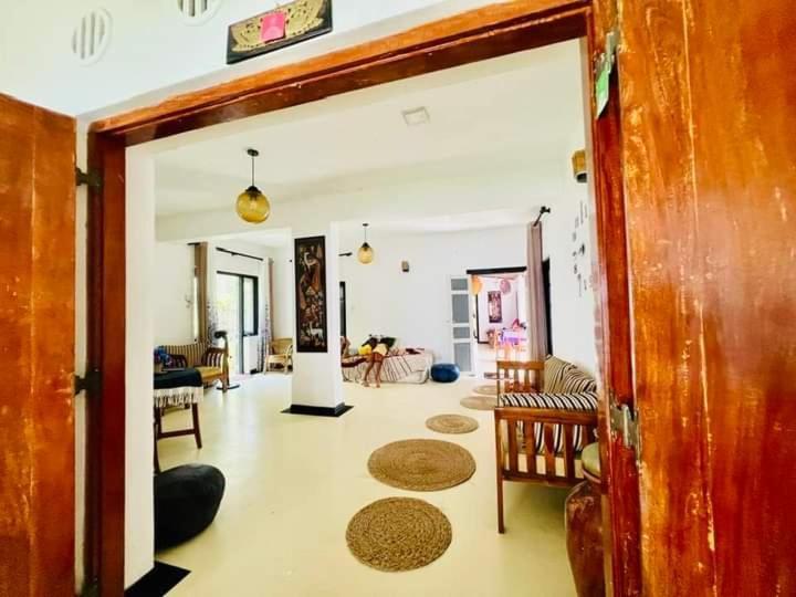 Freedom192 Hotel Weligama Luaran gambar