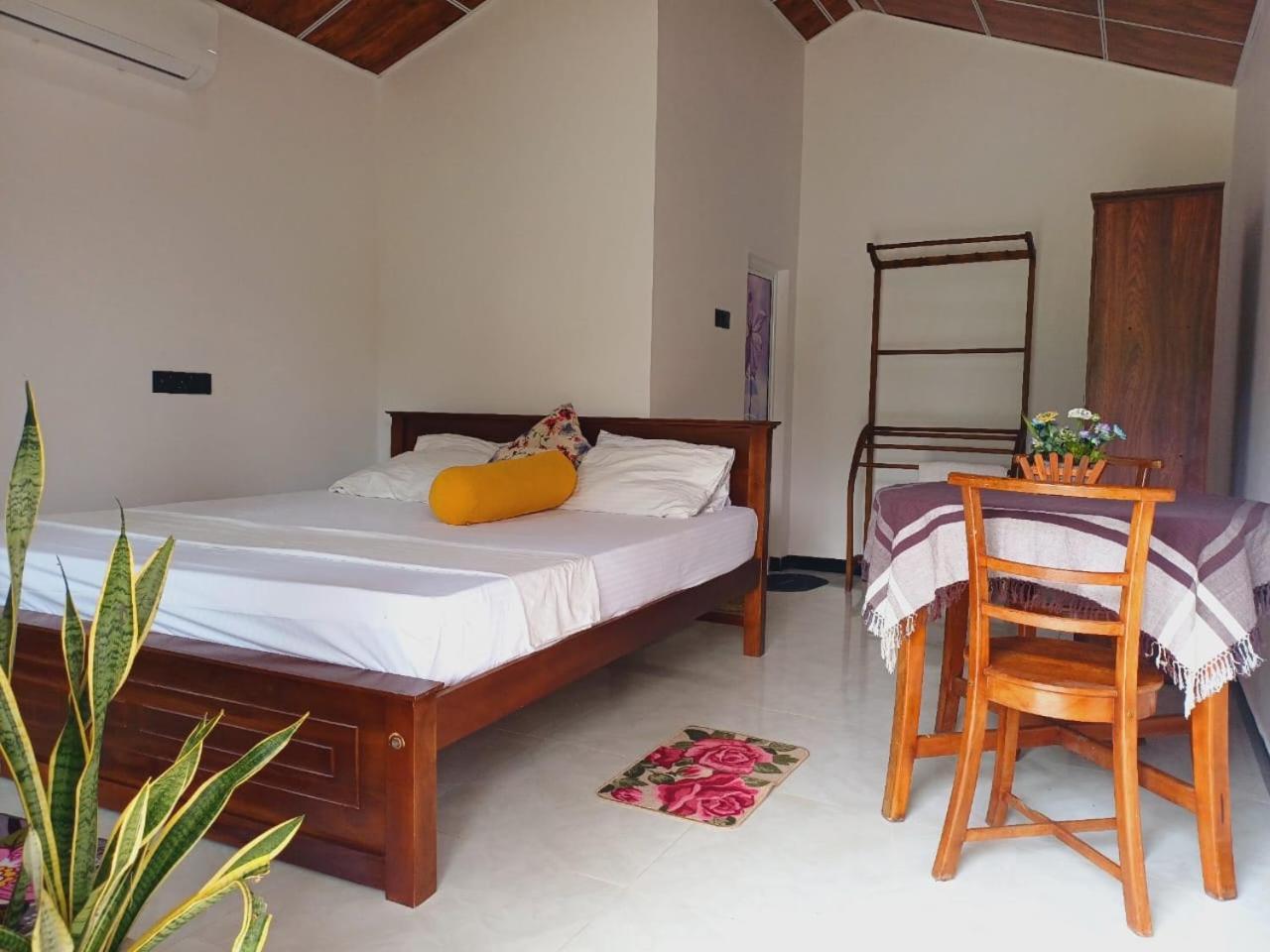 Freedom192 Hotel Weligama Luaran gambar